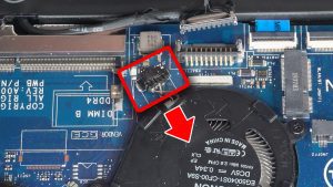 Remove the Heatsink/Cooling Fan screws (6 x 