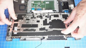 ***FOLLOW THE ORIGINAL STEPS IN REVERSE TO REASSEMBLE YOUR LAPTOP.