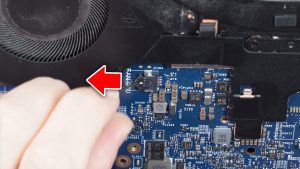 Unscrew and remove the Heatsink (7 x 